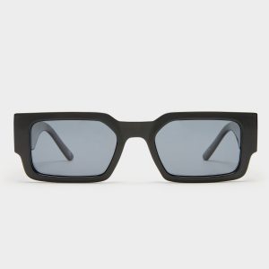 CONTEMPLATION | BLACK POLARIZED